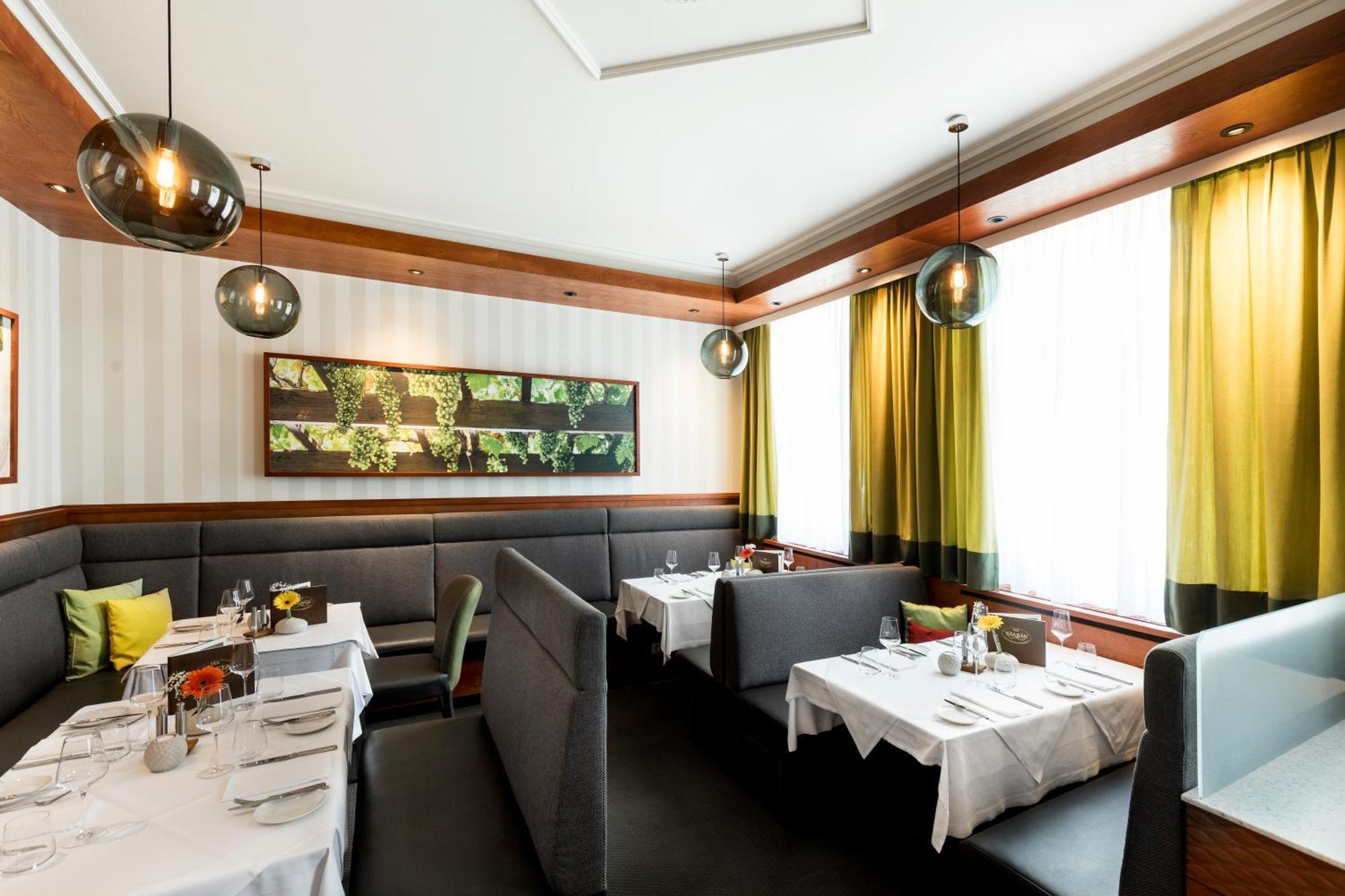 Der Stasta Hotel Виена Екстериор снимка