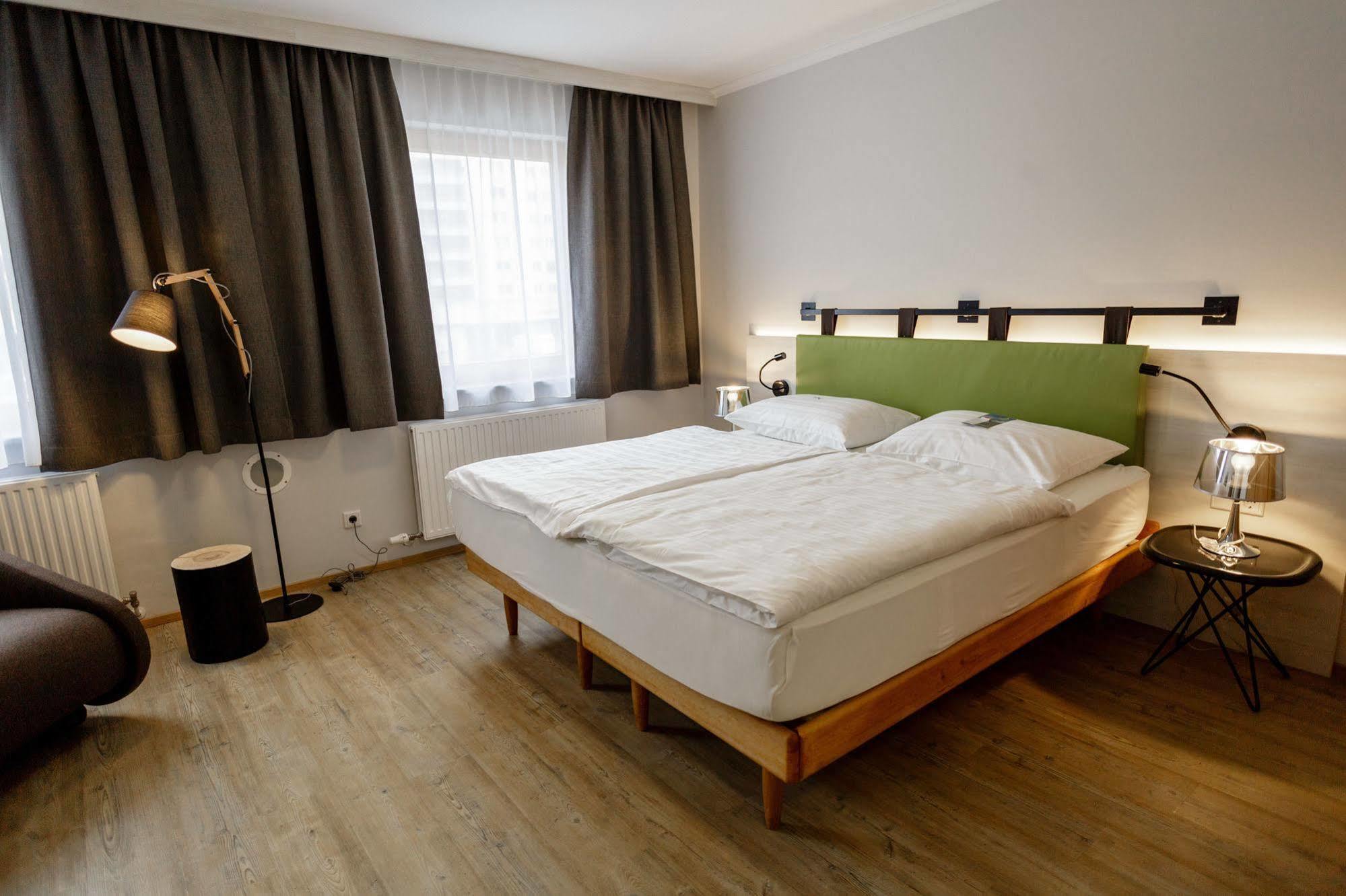 Der Stasta Hotel Виена Екстериор снимка