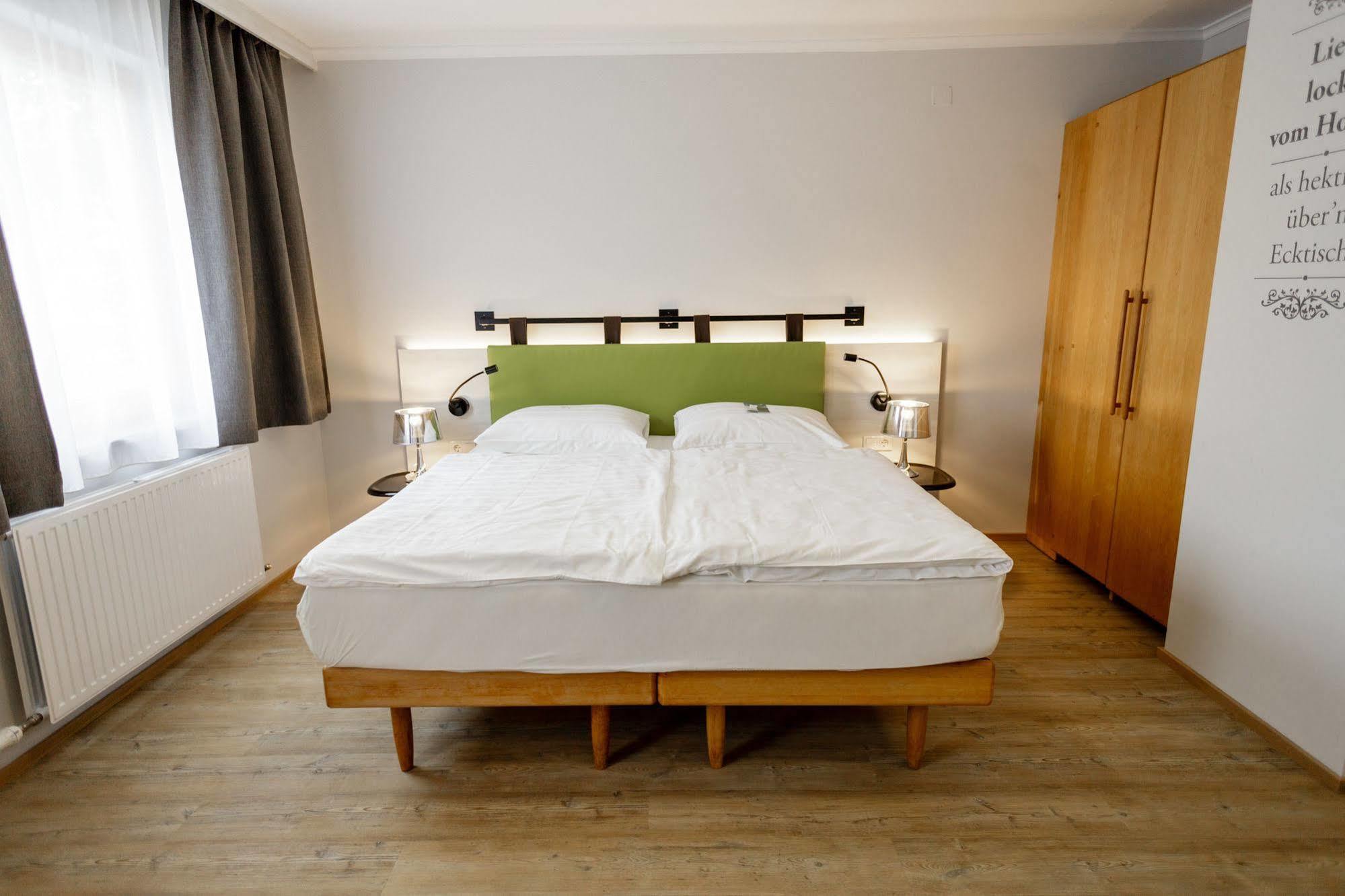Der Stasta Hotel Виена Екстериор снимка