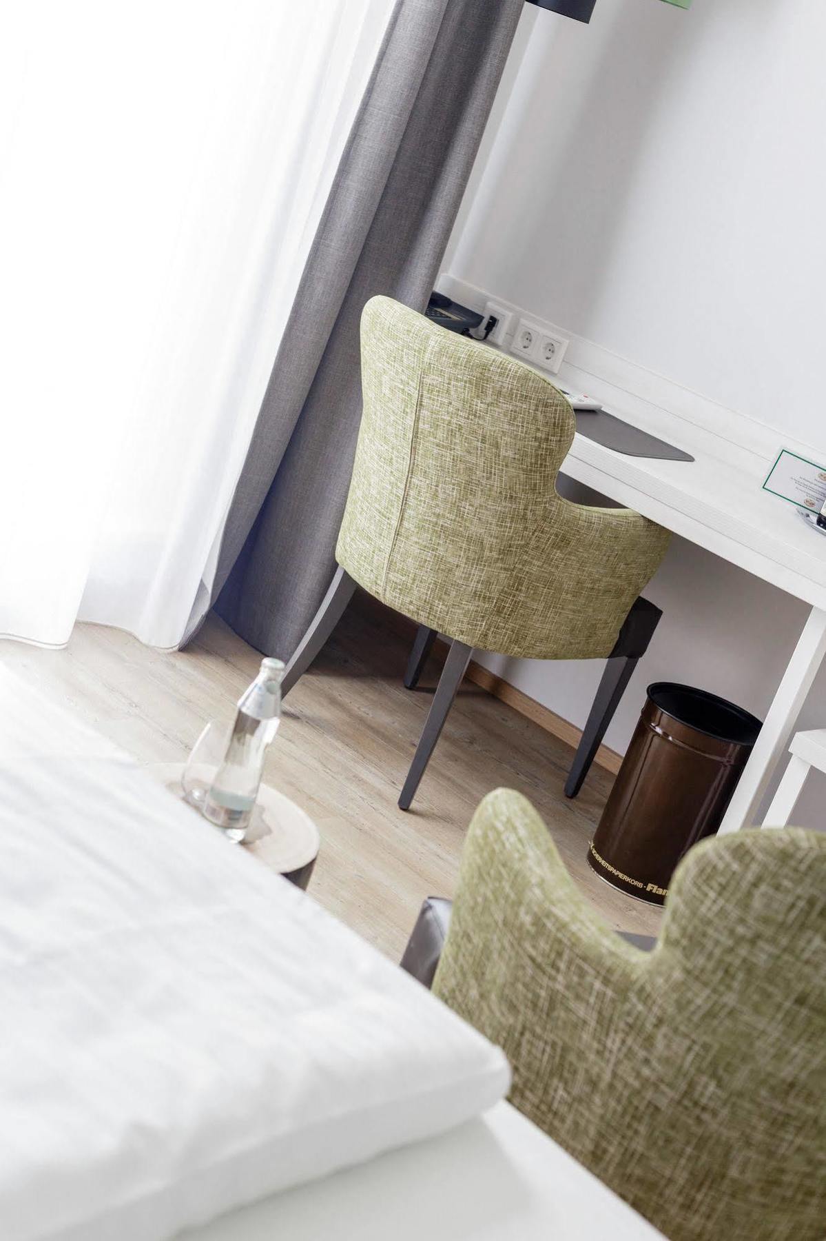 Der Stasta Hotel Виена Екстериор снимка